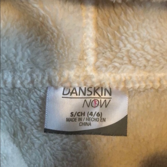 Woman’s Fuzzy Jacket - Picture 3 of 3